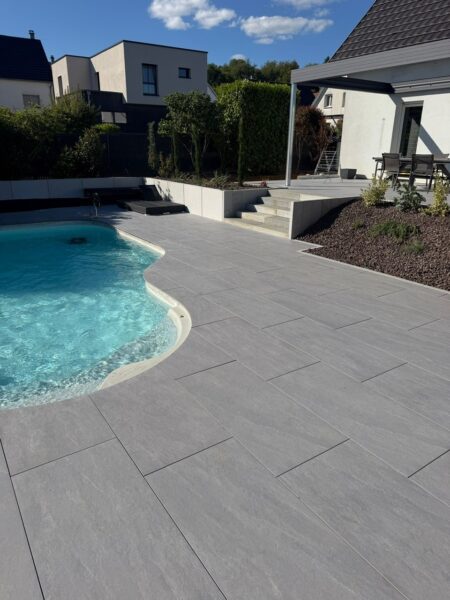 Aménagement contour piscine et terrasse